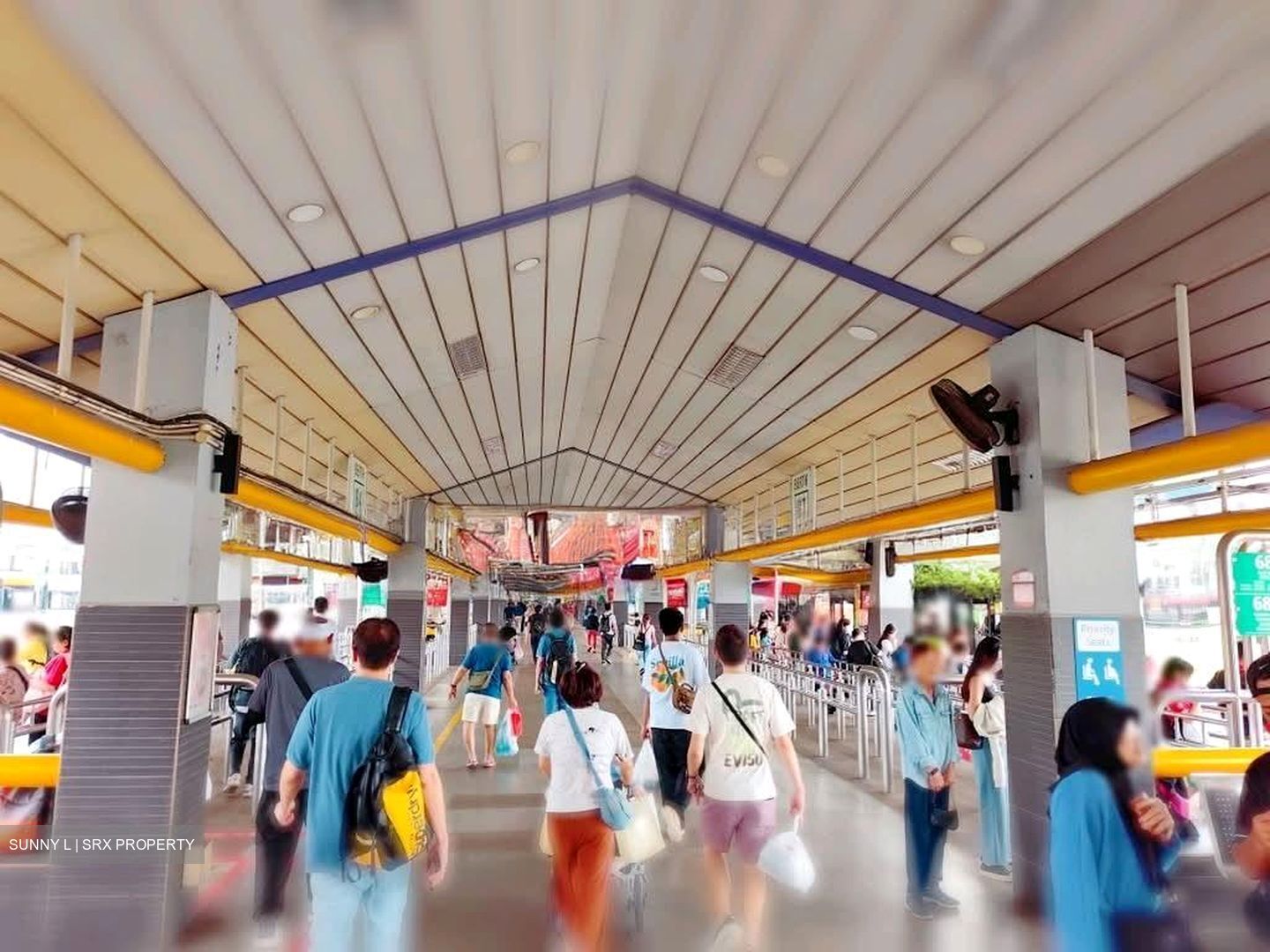 Tampines Central 1 (D18), Retail #602777041